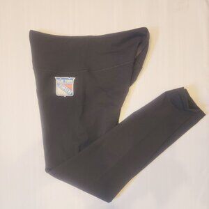 15Love NEW YORK Rangers athletic stretch pants, black in size Medium/ 28" Waist